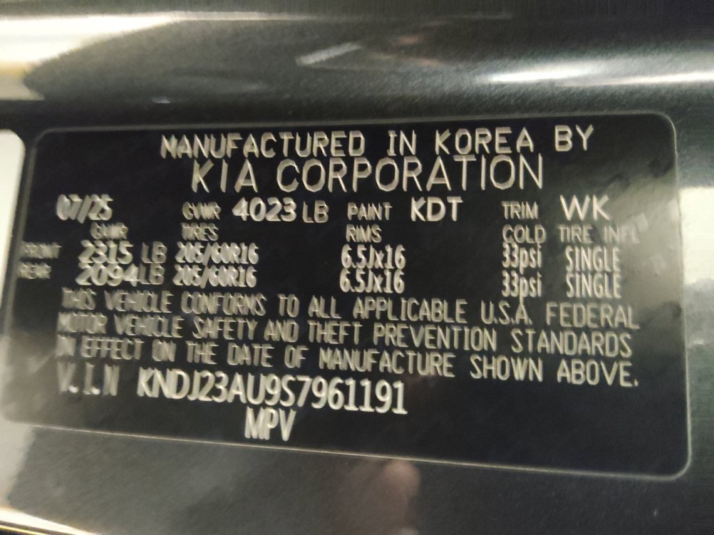 Used 2025 Kia Soul LX w/ LX Technology Package image 33