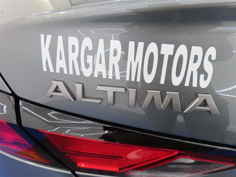 Used 2024 Nissan Altima 2.5 SV FWD image 9