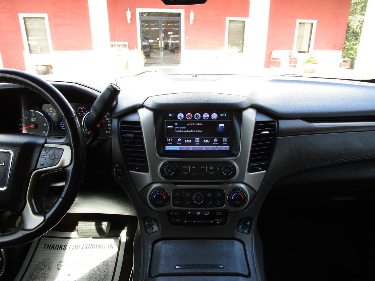 Used 2018 GMC Yukon XL Denali w/ Denali Ultimate Package RWD image 8