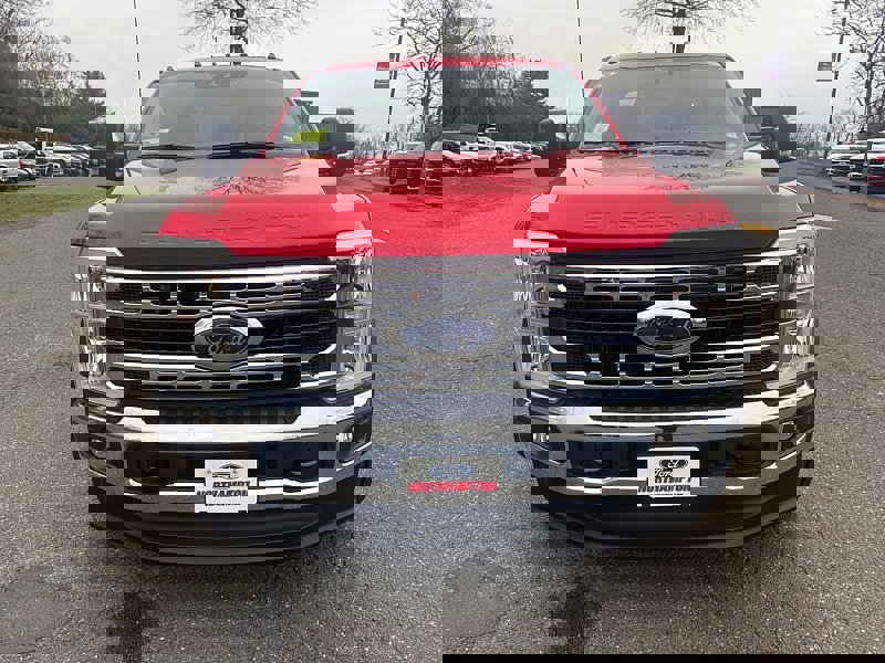 New 2025 Ford F550 4x4 SuperCab Super Duty w/ XLT Value Package image 2