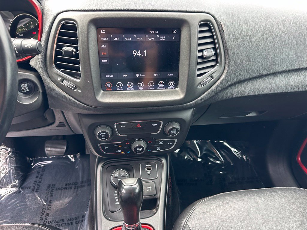 Used 2019 Jeep Compass Trailhawk AWD/4WD image 26