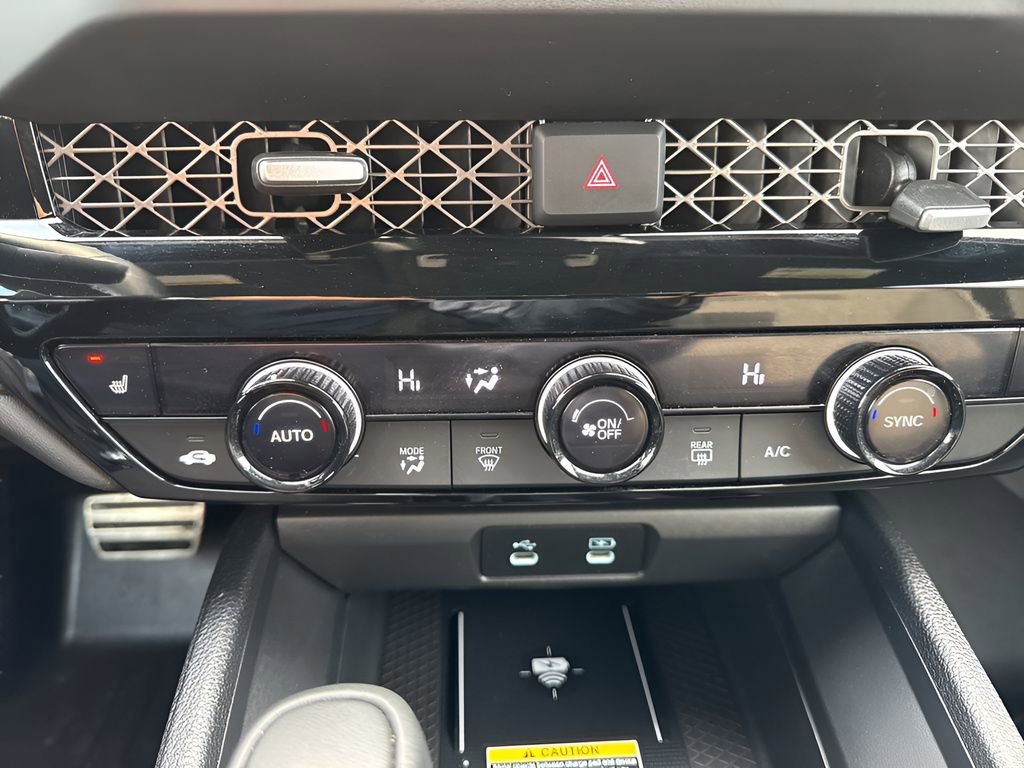 Used 2025 Honda Accord Sport image 19