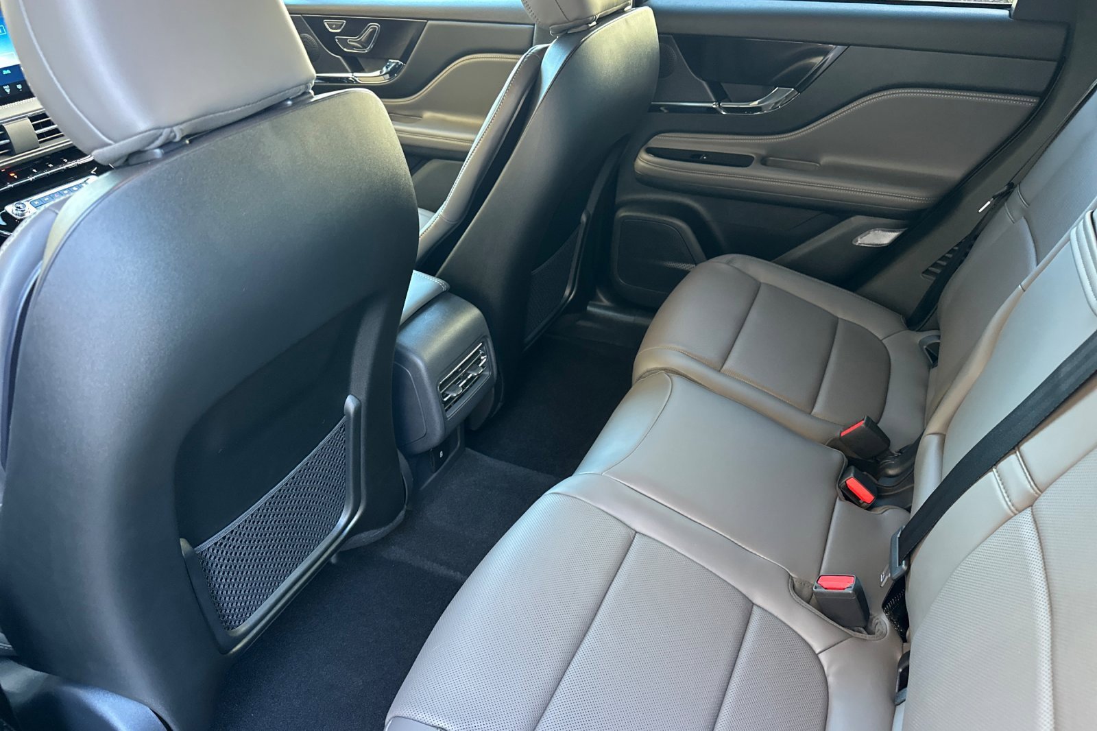 New 2025 Lincoln Corsair Grand Touring image 11