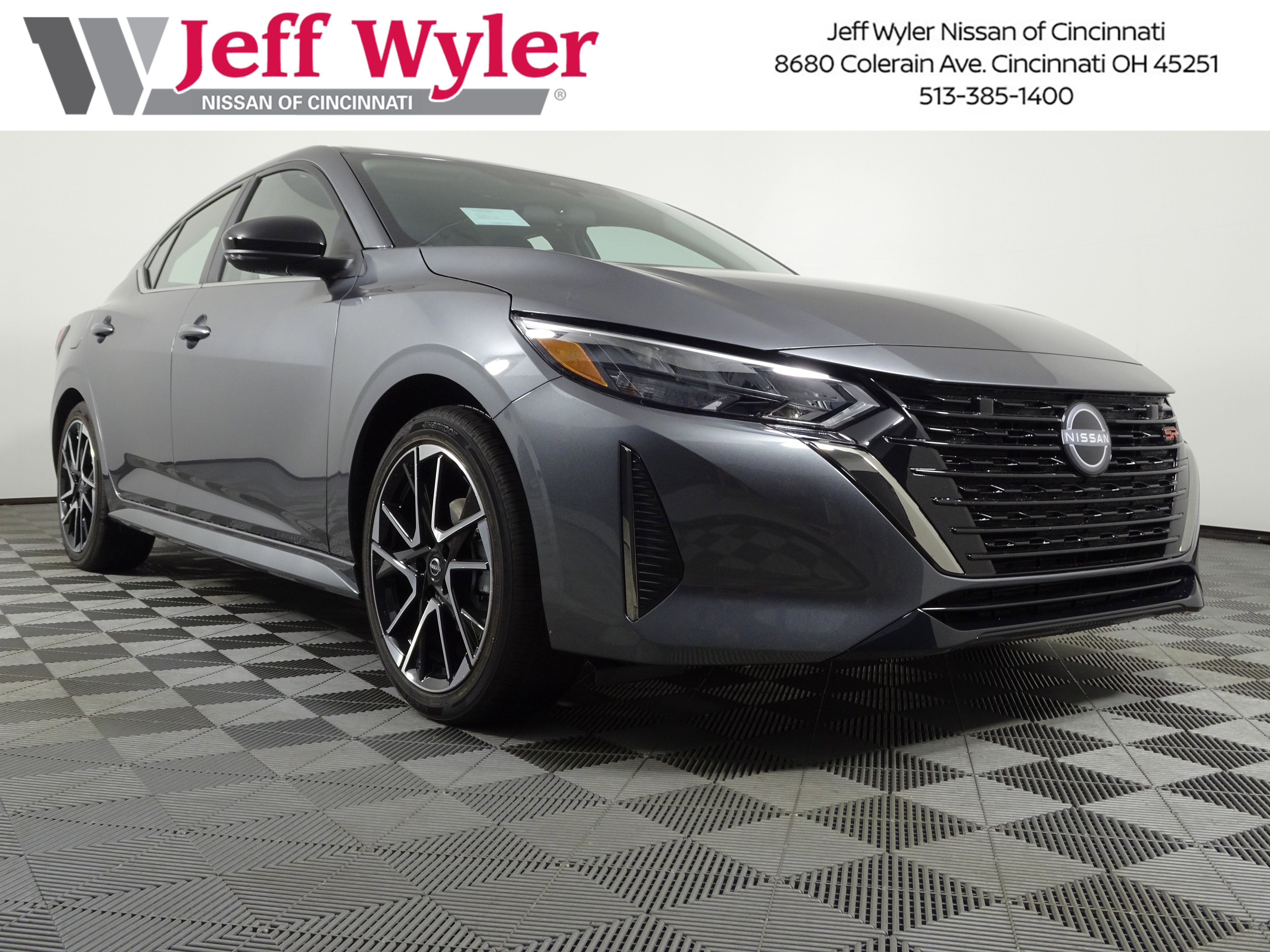 New 2025 Nissan Sentra SR