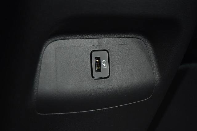 New 2025 Nissan Sentra SV image 22