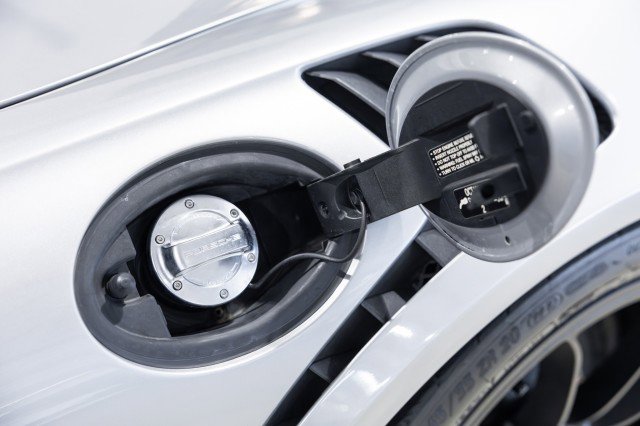 Used 2016 Porsche 911 GT3 RS image 25