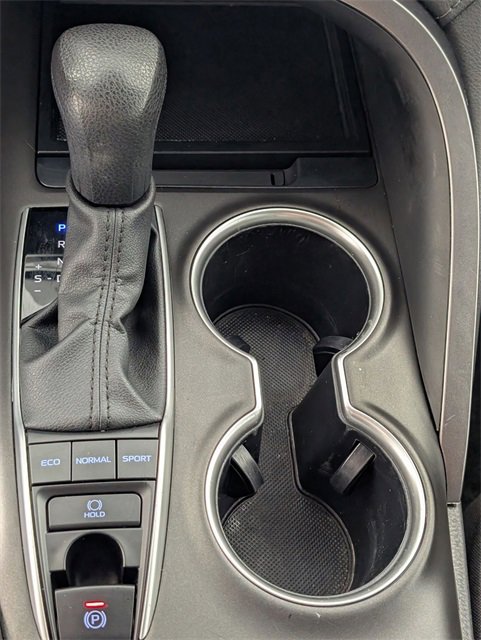 Used 2023 Toyota Camry LE image 22