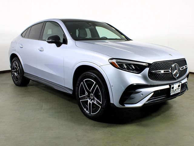 Used 2024 Mercedes-Benz GLC 300 4MATIC image 9