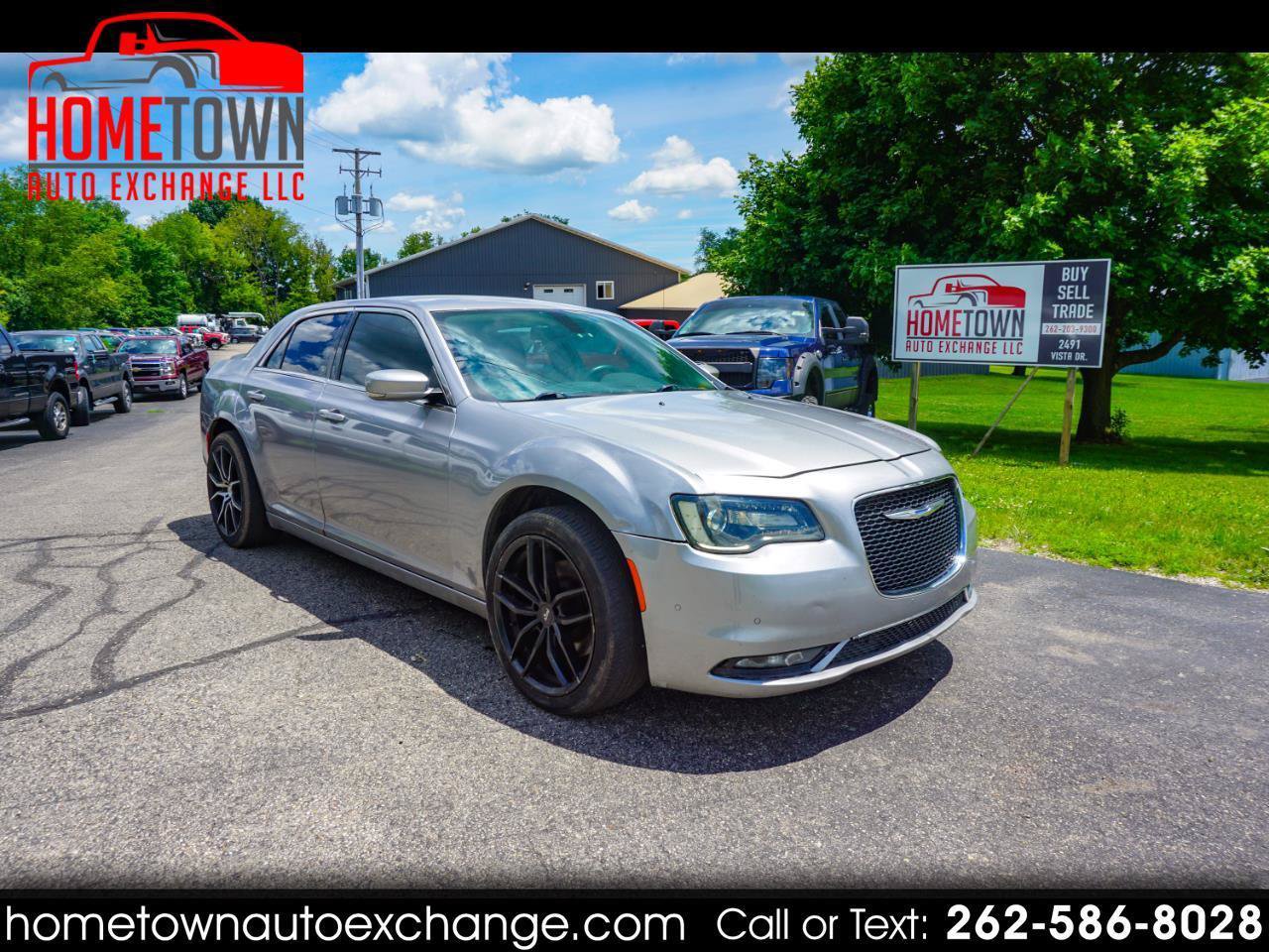 Used 2015 Chrysler 300 Limited w/ 300 Premium Group AWD/4WD image 1