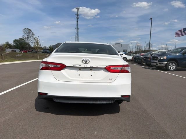 Used 2018 Toyota Camry LE w/ Moonroof Package FWD image 4