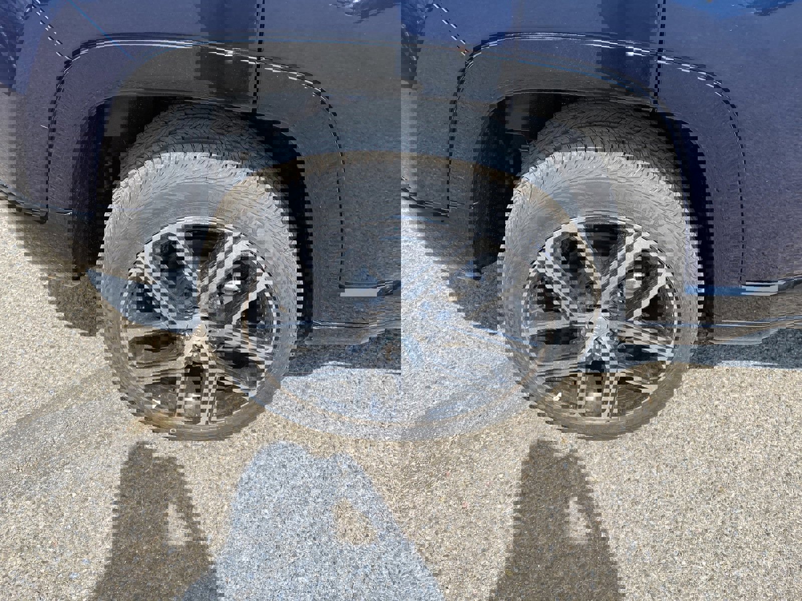 New 2024 Jeep Compass Limited w/ Elite Group image 10