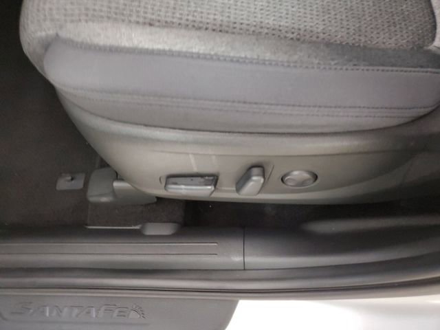 Used 2023 Hyundai Santa Fe SEL w/ Cargo Package image 24