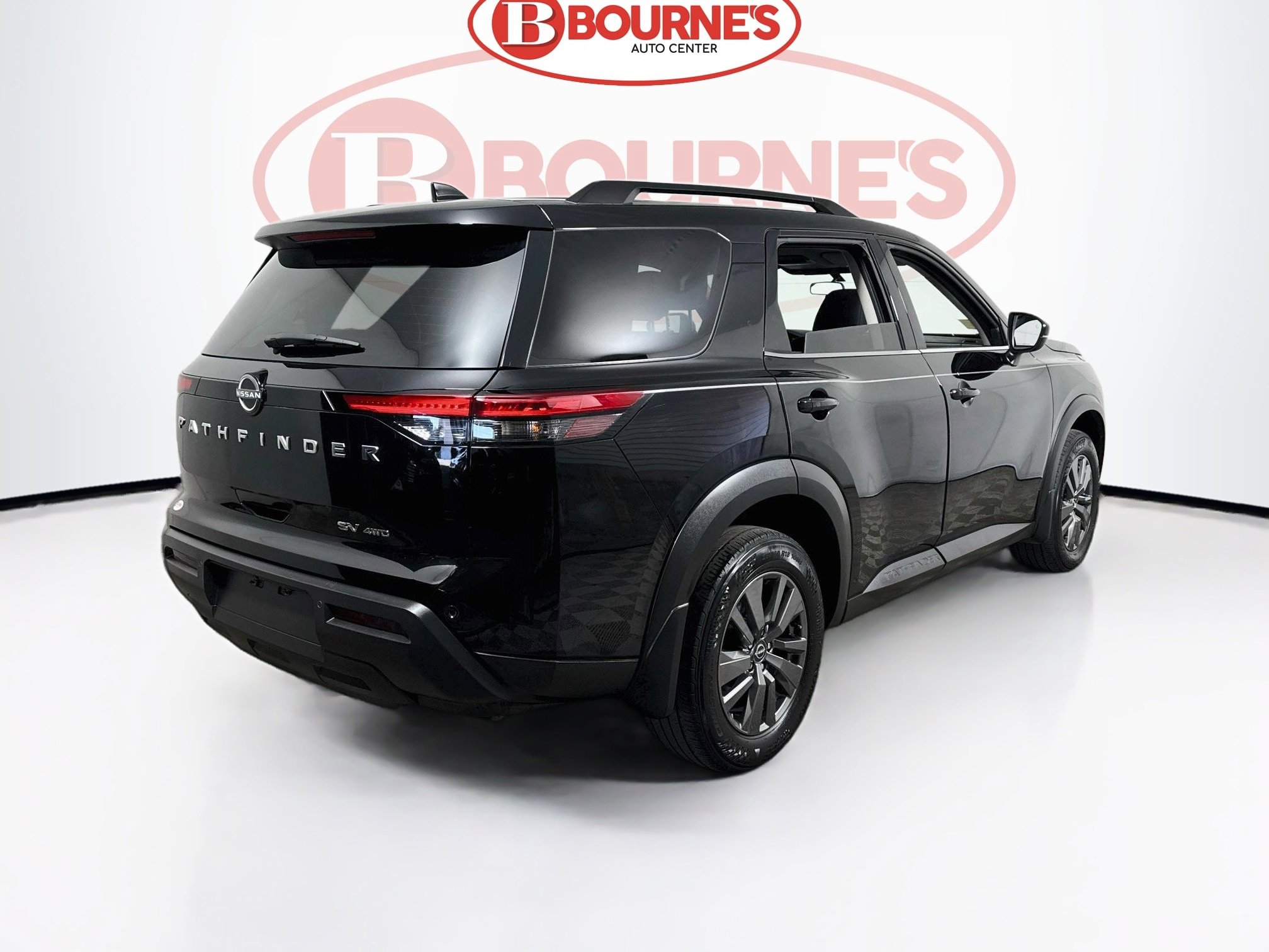 Used 2024 Nissan Pathfinder SV AWD/4WD image 10
