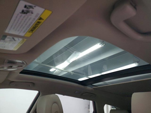 Used 2018 Hyundai Santa Fe Limited w/ Cargo Package image 29