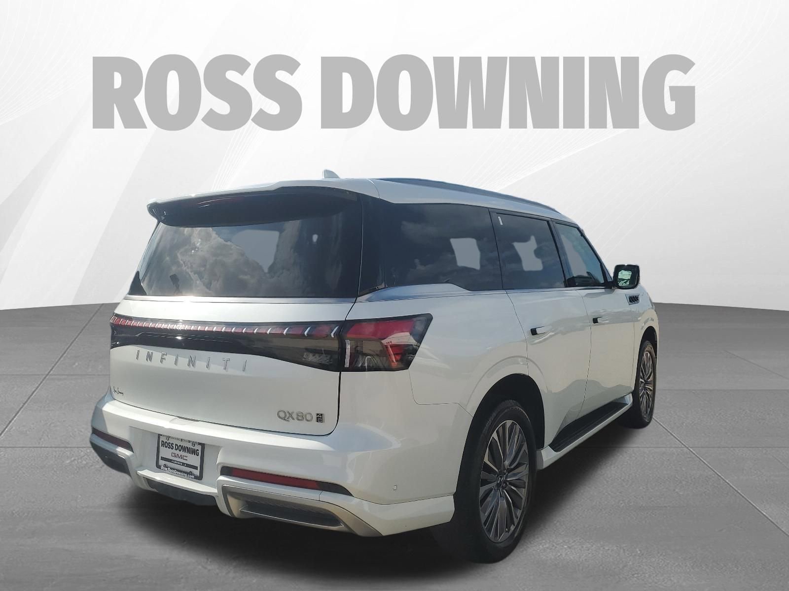 Used 2025 INFINITI QX80 Sensory AWD/4WD image 6