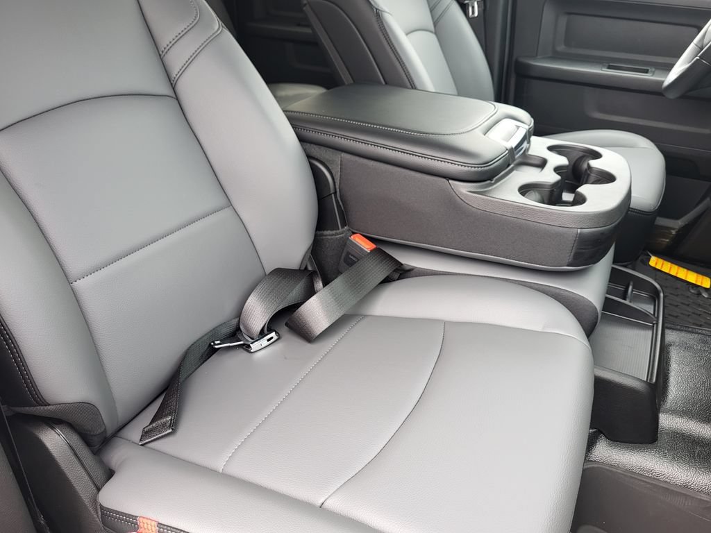 New 2026 RAM 2500 Tradesman w/ Bed Convenience Group AWD/4WD image 12