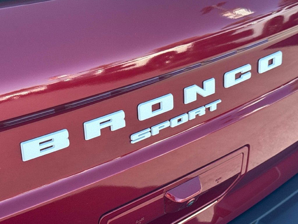 Certified 2026 Ford Bronco Sport Outer Banks AWD/4WD image 9