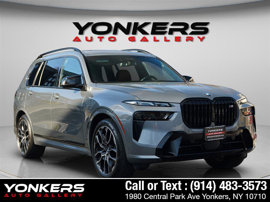 Used 2024 BMW X7 M60i w/ Executive Package image 13
