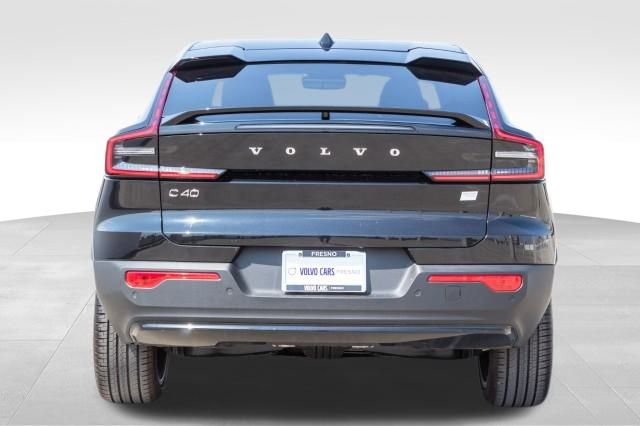 Used 2024 Volvo C40 P8 Recharge Plus w/ Climate Package image 8