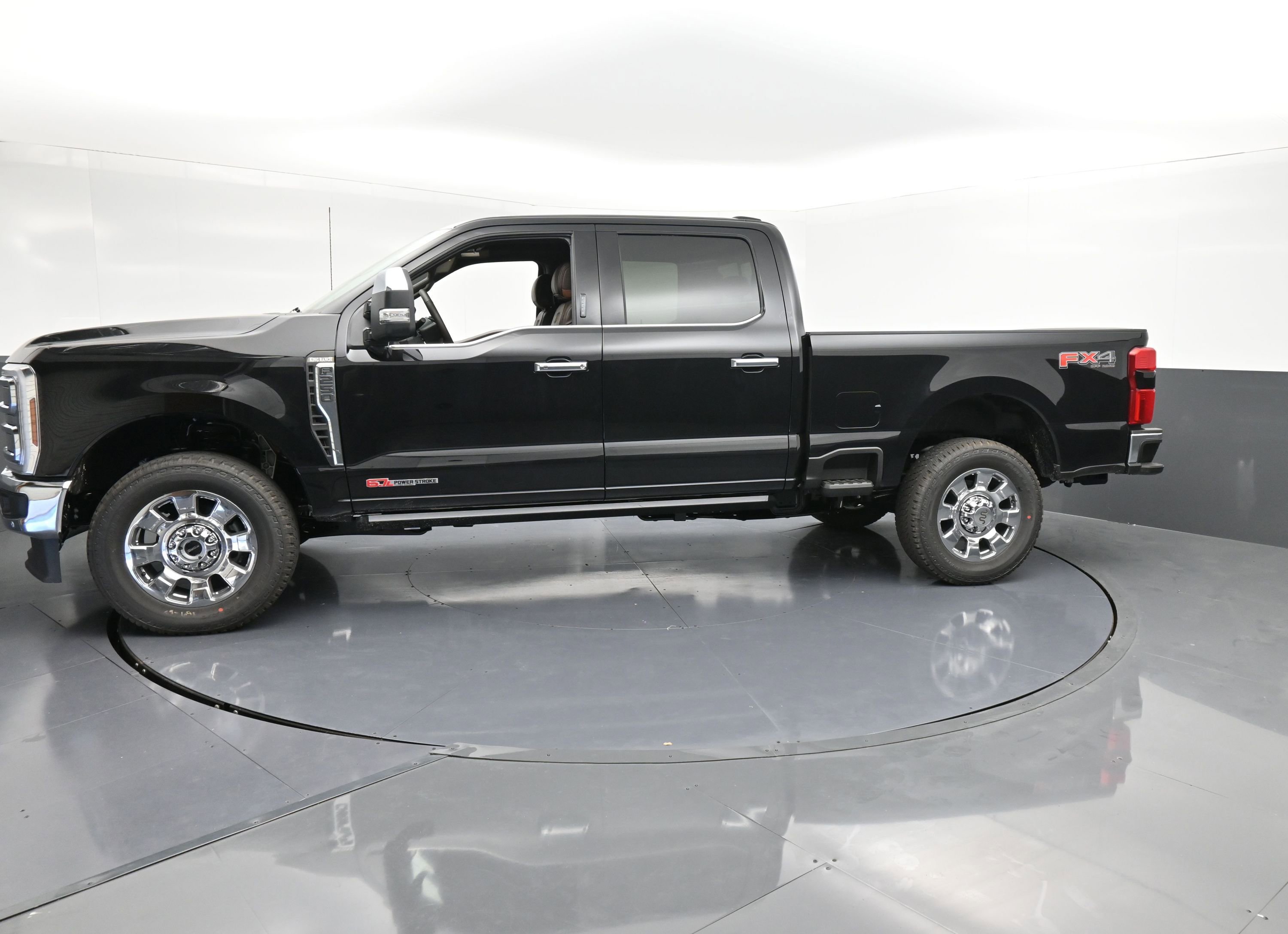 New 2026 Ford F250 King Ranch image 5