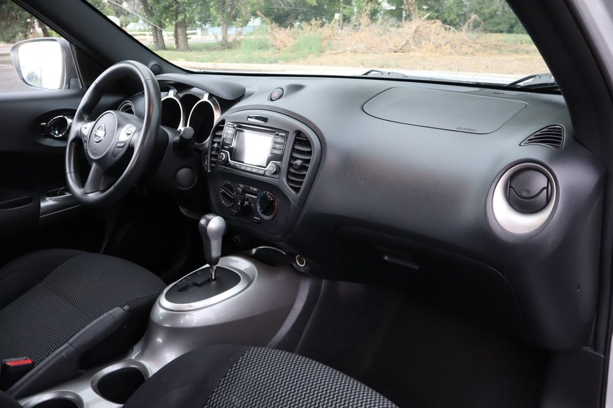 Used 2016 Nissan Juke S AWD/4WD image 17