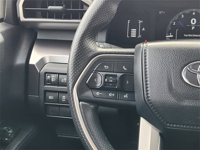 Used 2025 Toyota 4Runner SR5 image 28