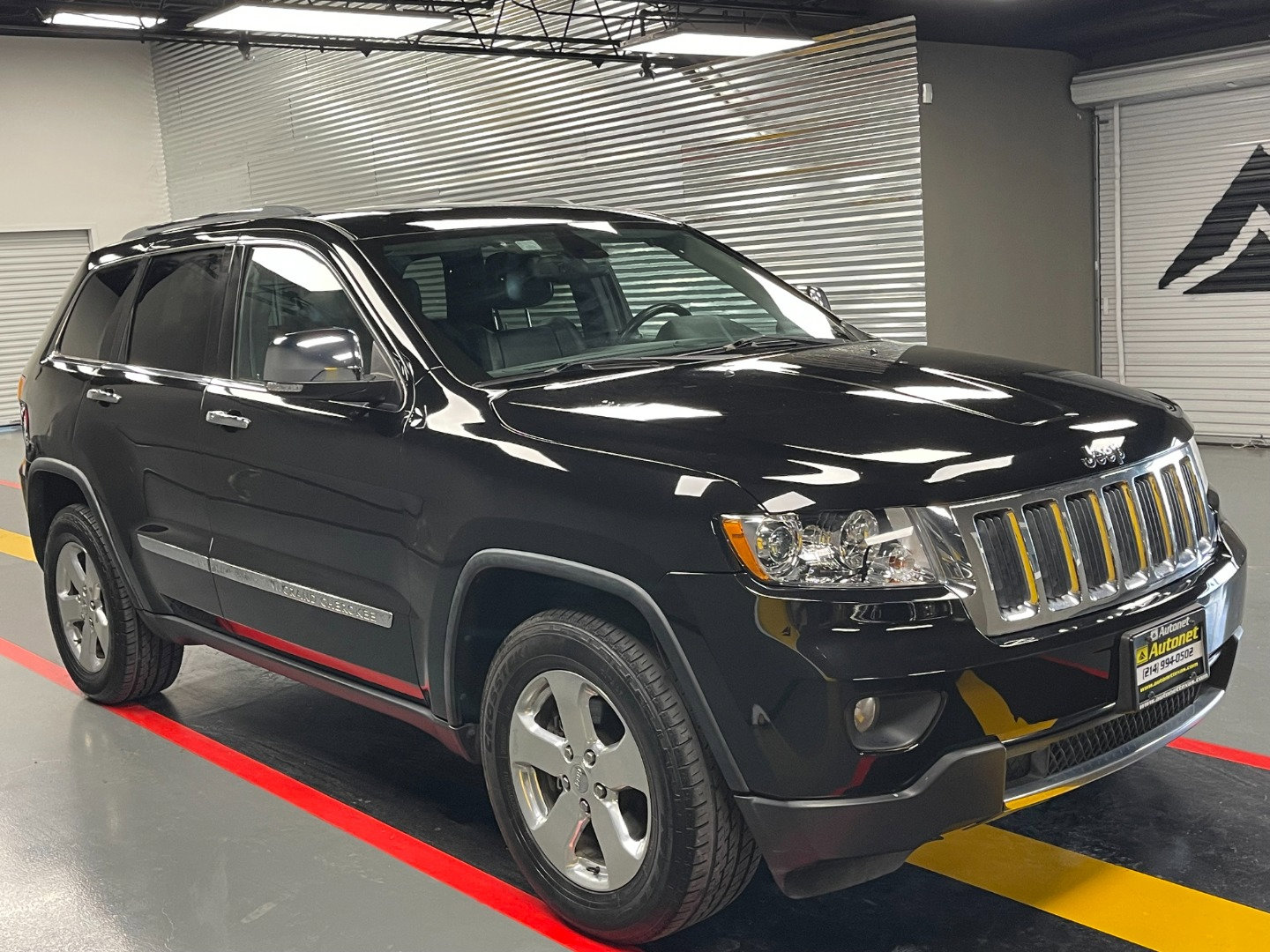 Used 2013 Jeep Grand Cherokee Limited RWD image 6