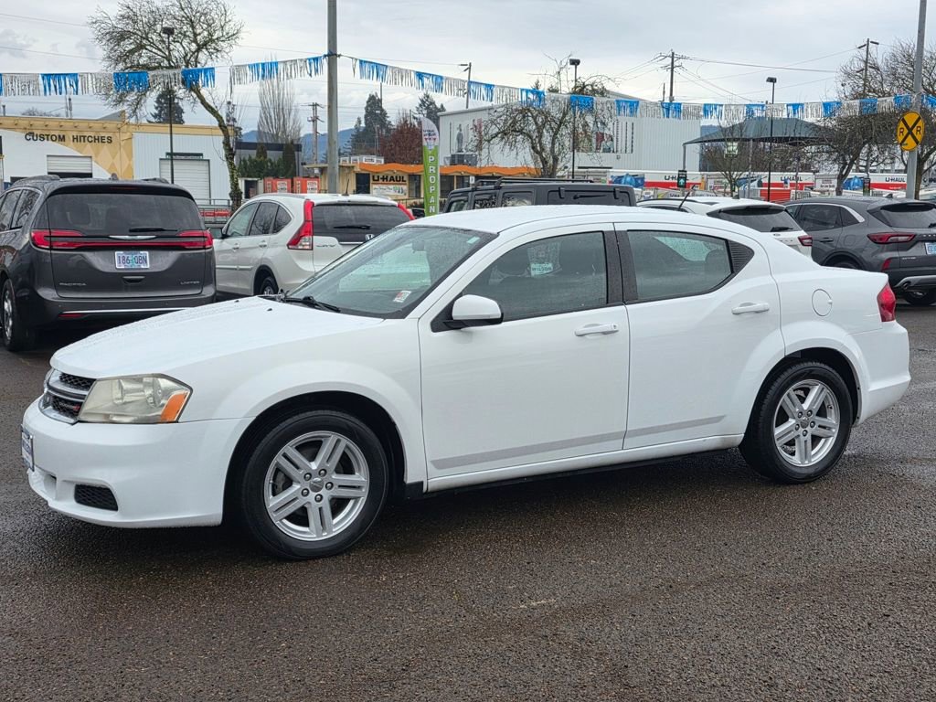 Used 2012 Dodge Avenger SXT image 30