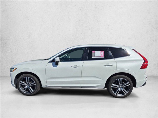 Used 2021 Volvo XC60 T5 Momentum w/ Premium Package FWD image 9