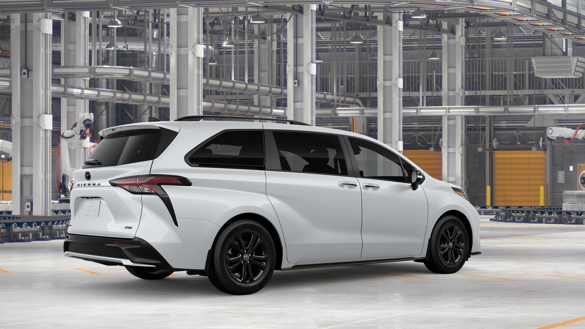 New 2026 Toyota Sienna XSE AWD/4WD image 10