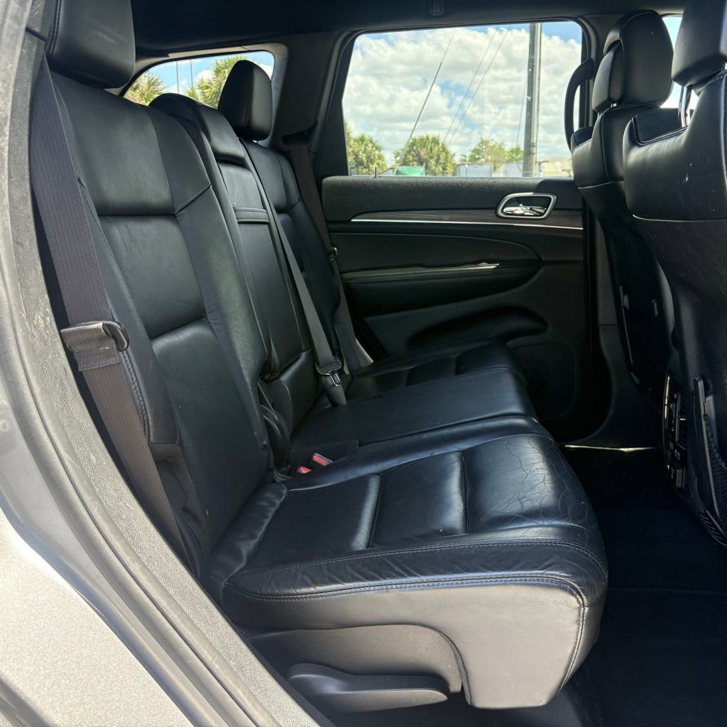Used 2019 Jeep Grand Cherokee Limited AWD/4WD image 15