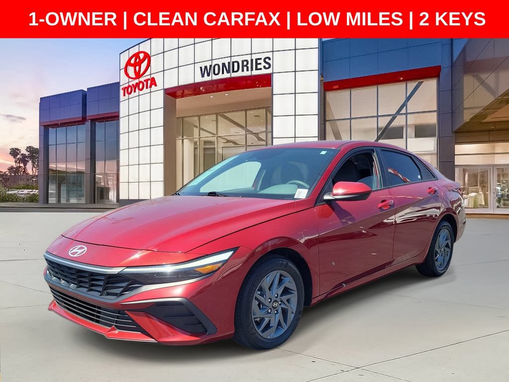 Used 2024 Hyundai Elantra SEL FWD image 2