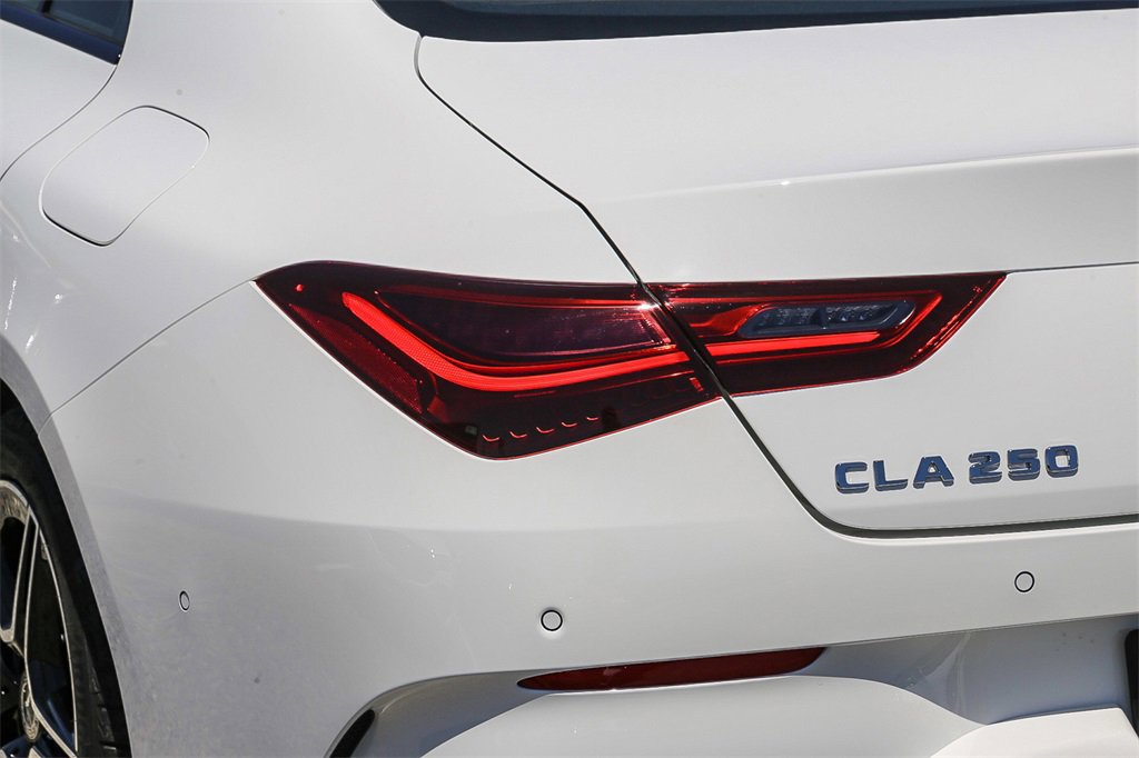 New 2025 Mercedes-Benz CLA 250 4MATIC image 9