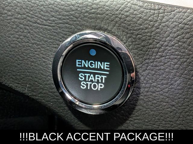 Used 2024 Ford Edge SE w/ Black Appearance Package image 23