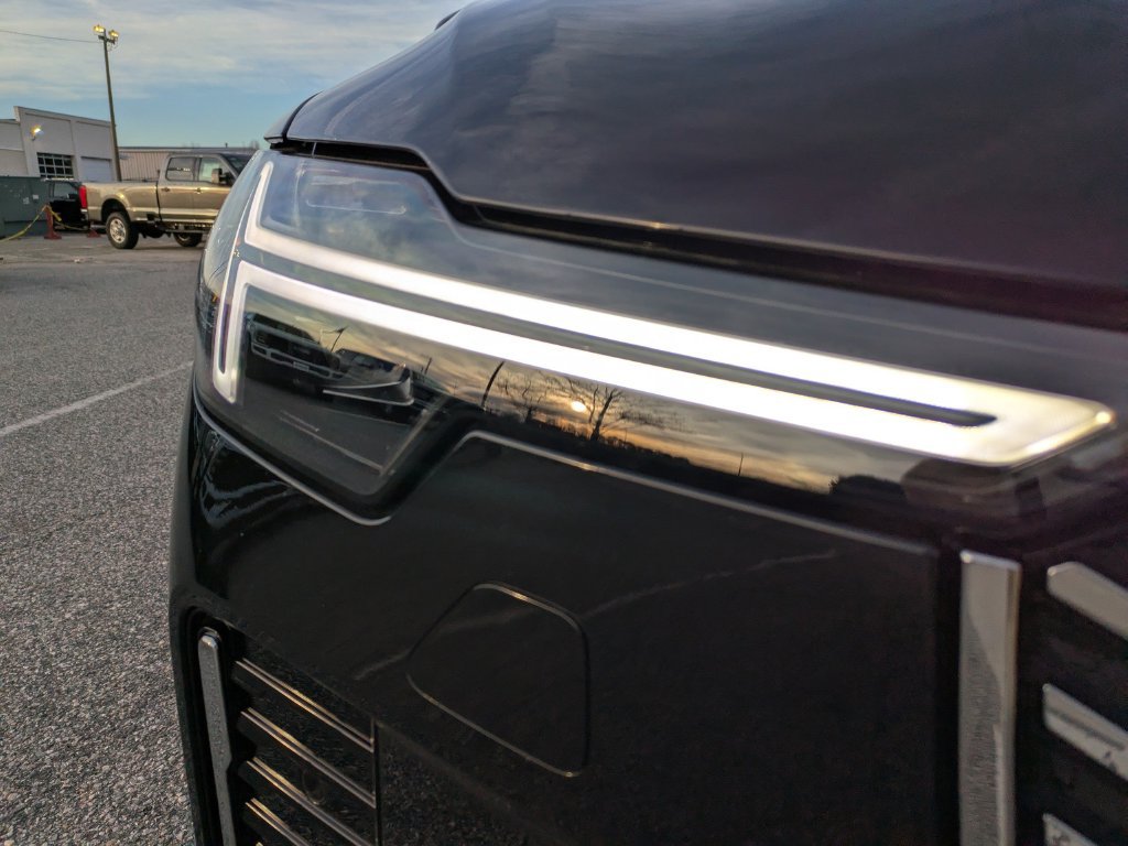 New 2026 Volvo XC90 B6 Plus w/ Protection Package Premier AWD/4WD image 10