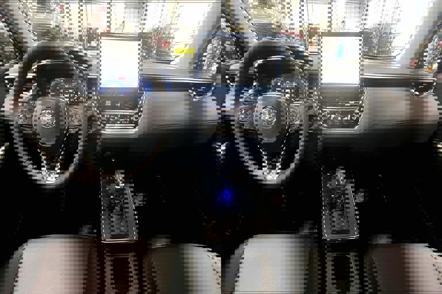 Used 2026 Toyota Corolla Cross XLE w/ Convenience Package image 16