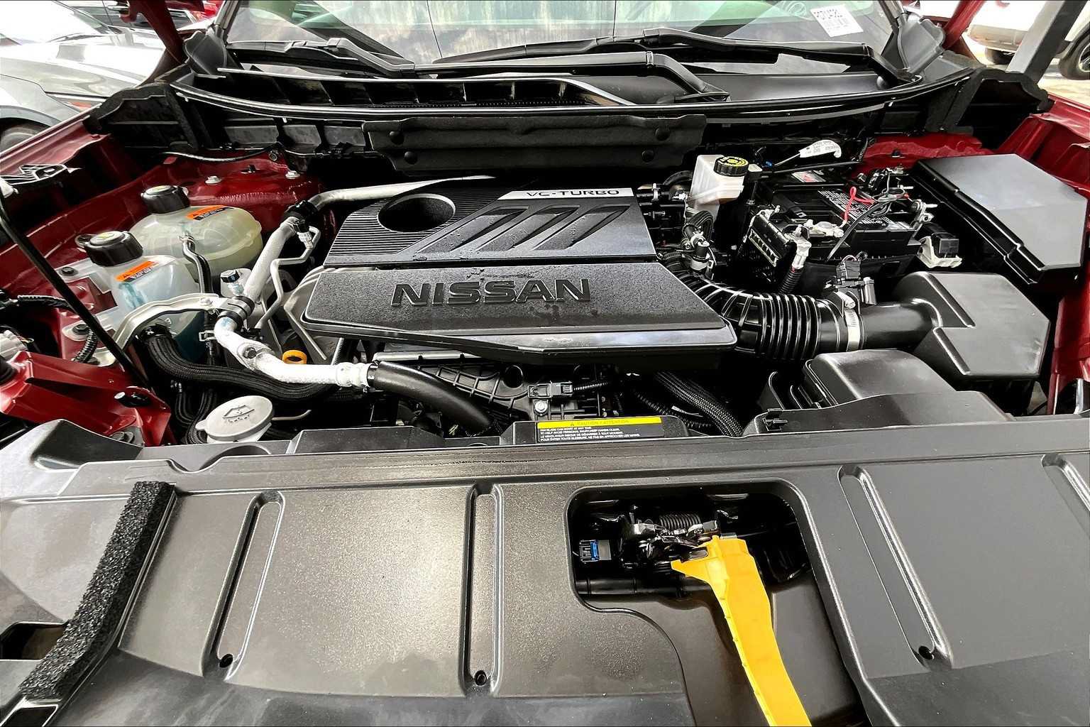 Used 2024 Nissan Rogue SL FWD image 31