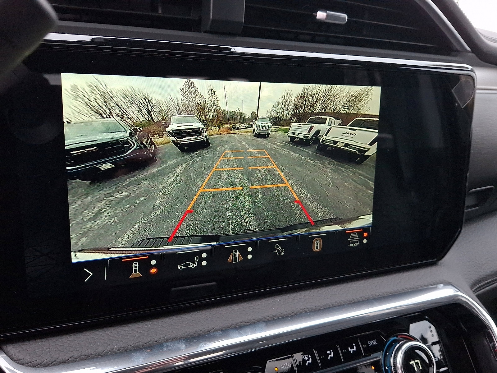 New 2026 GMC Sierra 3500 Denali w/ Denali Reserve Package image 18