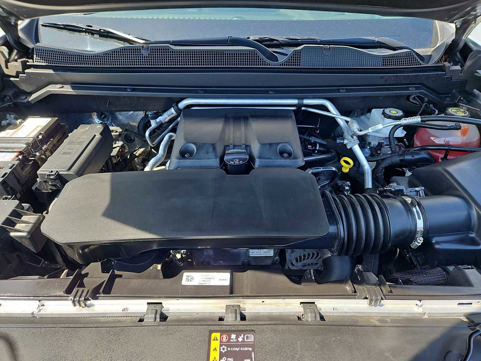 Certified 2023 Chevrolet Colorado Trail Boss w/ Technology Package AWD/4WD image 32