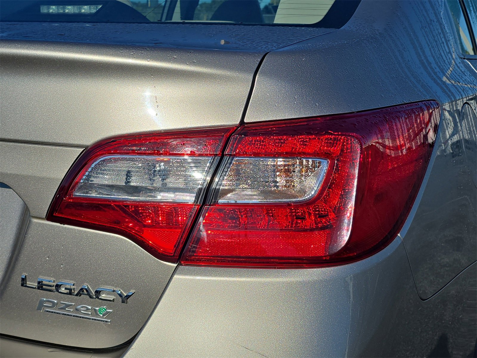 Used 2016 Subaru Legacy 2.5i Premium w/ Moonroof Package image 7