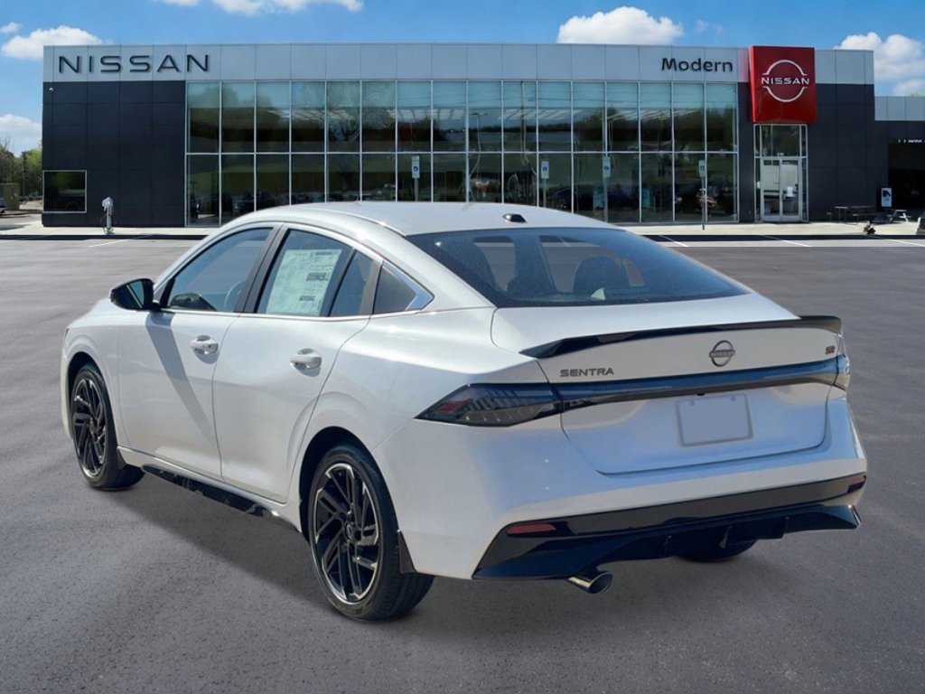 New 2026 Nissan Sentra SR FWD image 3
