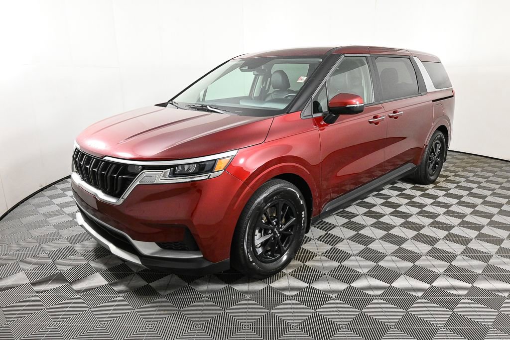 Used 2024 Kia Carnival LX