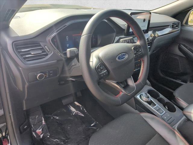 Used 2025 Ford Escape ST-Line image 10