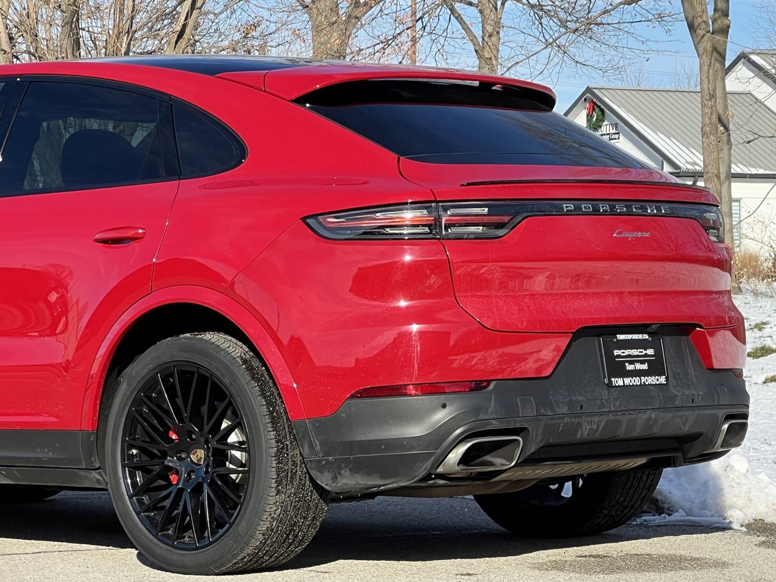 Certified 2023 Porsche Cayenne Coupe image 9