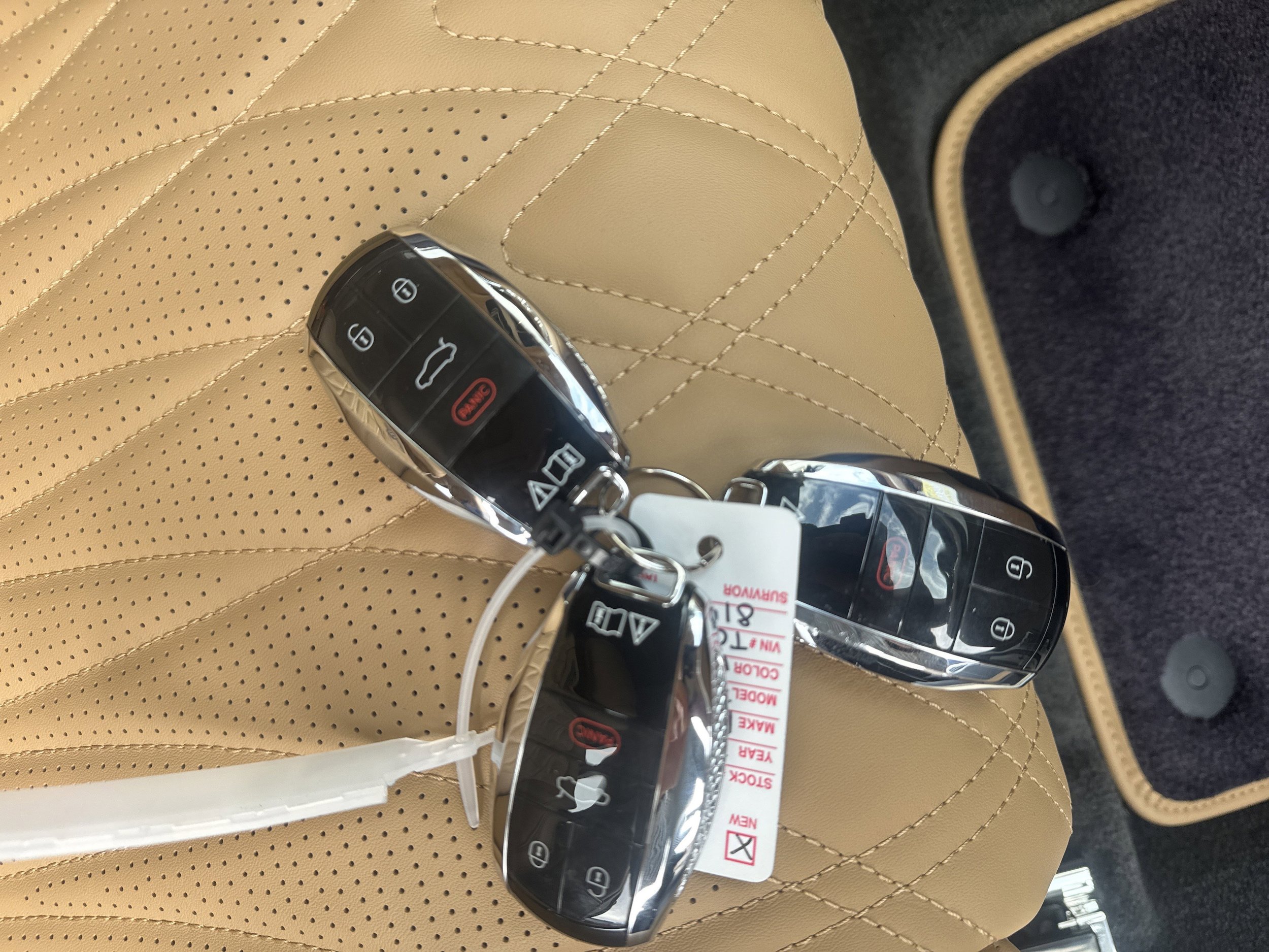 New 2026 Bentley Flying Spur Plug-In Hybrid image 31
