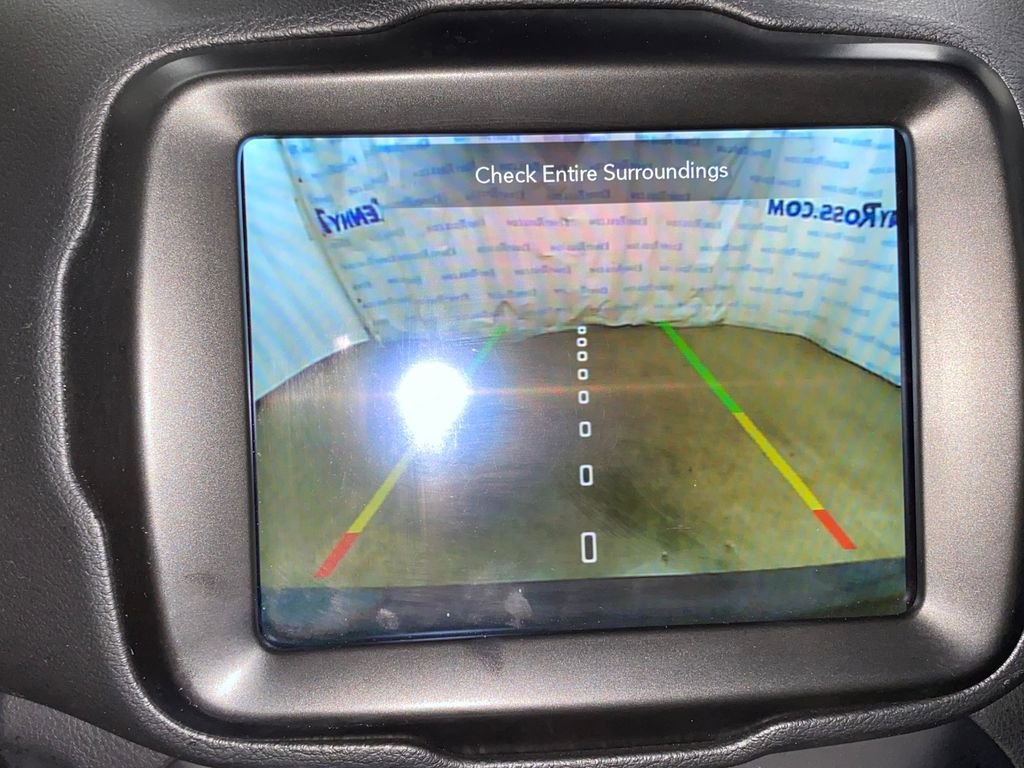 Used 2022 Jeep Renegade Limited AWD/4WD image 44