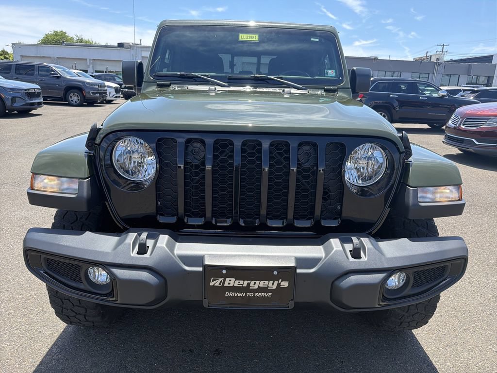 Used 2023 Jeep Gladiator Sport AWD/4WD image 8