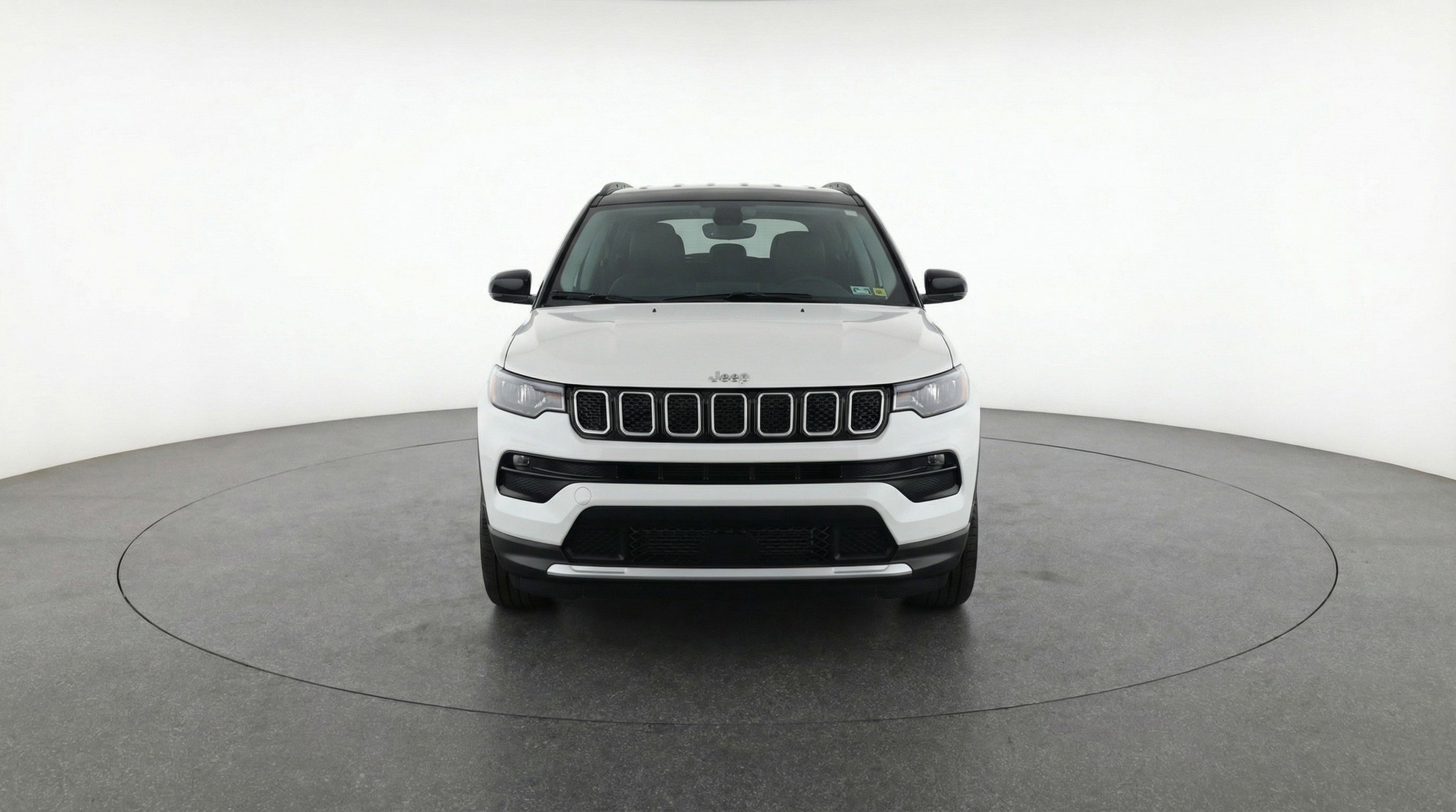 Used 2025 Jeep Compass Limited image 2