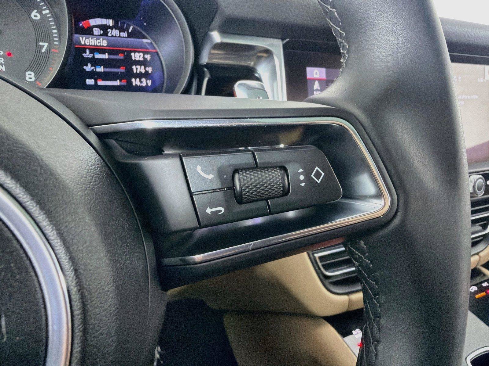 Certified 2026 Porsche Macan Turbo AWD/4WD image 15