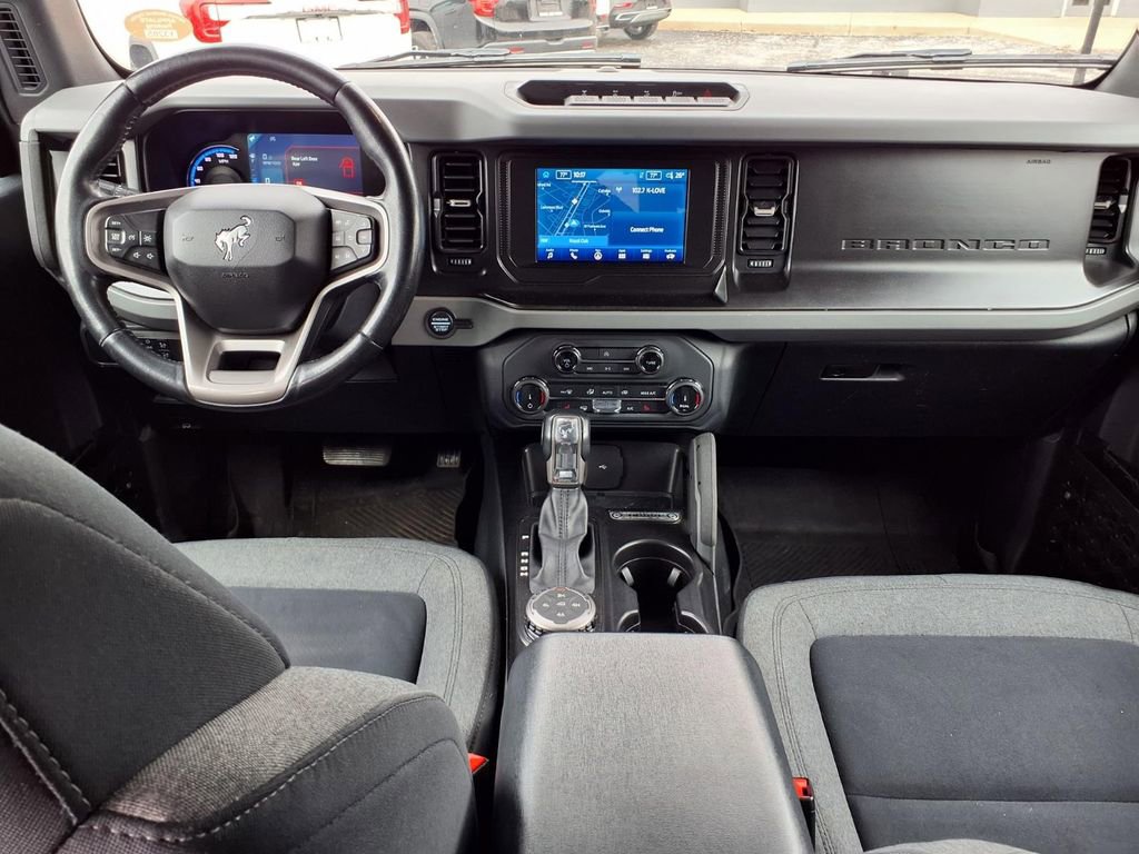 Used 2022 Ford Bronco Big Bend w/ Sasquatch Package image 15